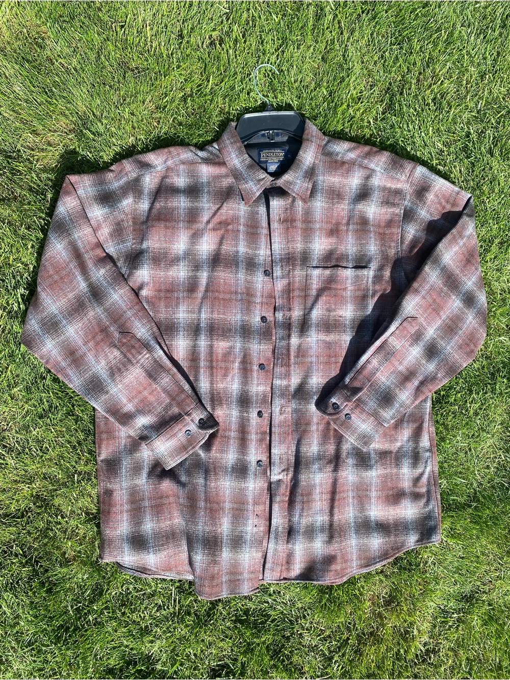 Pendleton Men's Brown Rust Plaid Button-Down Shirt